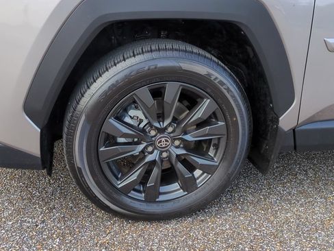 Used 2026 Toyota RAV4 XLE Premium FWD image 10