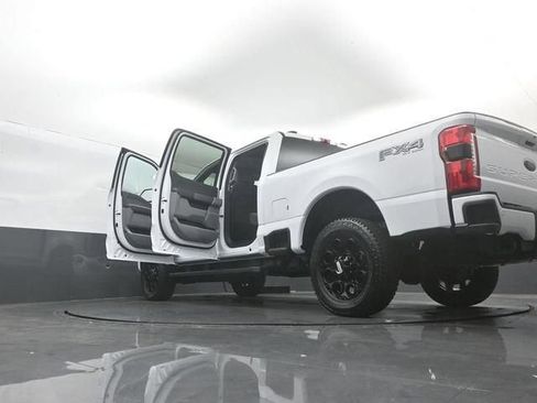 New 2026 Ford F250 XLT w/ XLT Premium Package AWD/4WD image 49