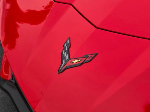 Used 2021 Chevrolet Corvette Stingray Premium Cpe w/ Z51 Performance Package RWD image 14