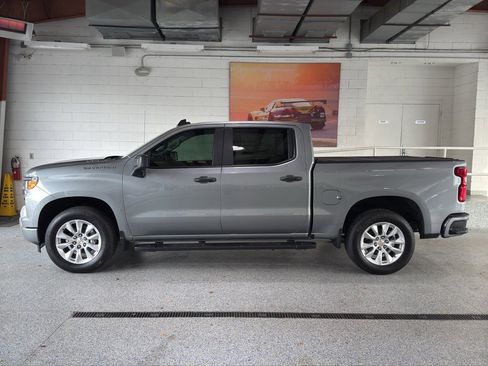 New 2026 Chevrolet Silverado 1500 Custom image 4