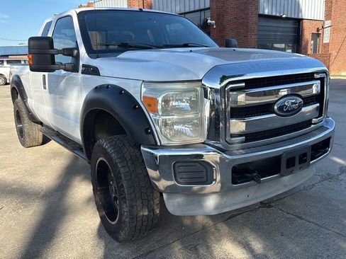 Used 2011 Ford F250 XL w/ PWR Equipment Group AWD/4WD image 7