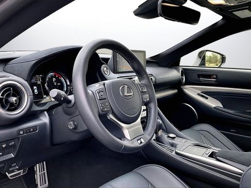 Used 2024 Lexus RC F w/ Premium Package image 18