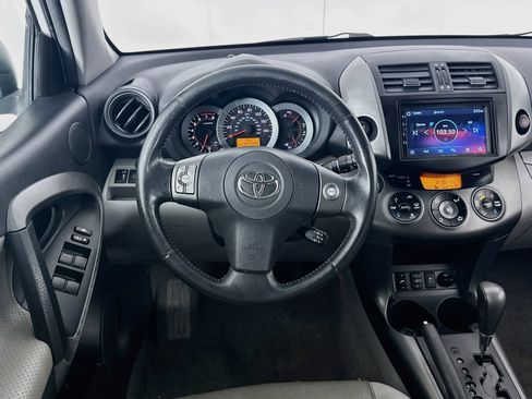 Used 2010 Toyota RAV4 Limited AWD/4WD image 17