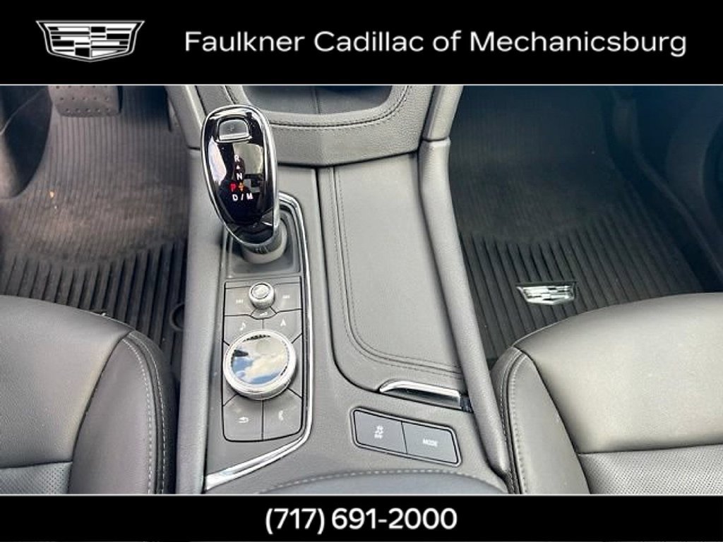 Used 2023 Cadillac XT6 Premium Luxury w/ LPO, Floor Liner Package AWD/4WD image 25