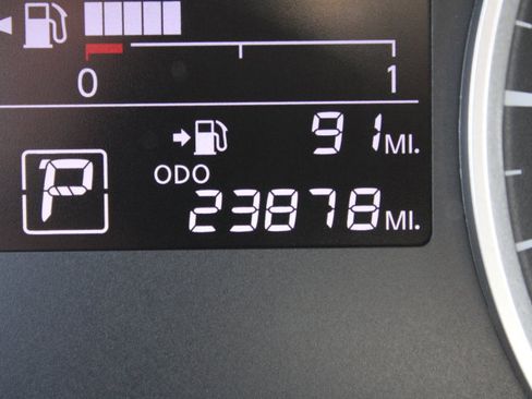 Used 2024 Nissan Versa S w/ Trunk Package image 16