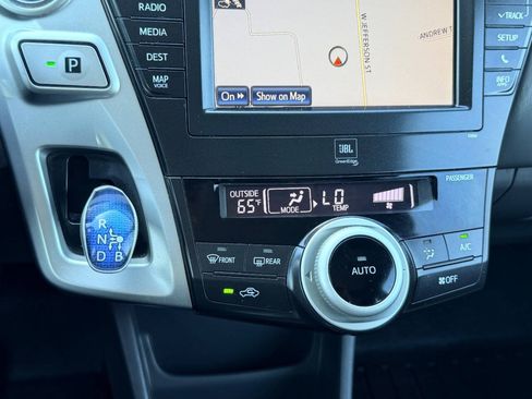 Used 2012 Toyota Prius V Five FWD image 44