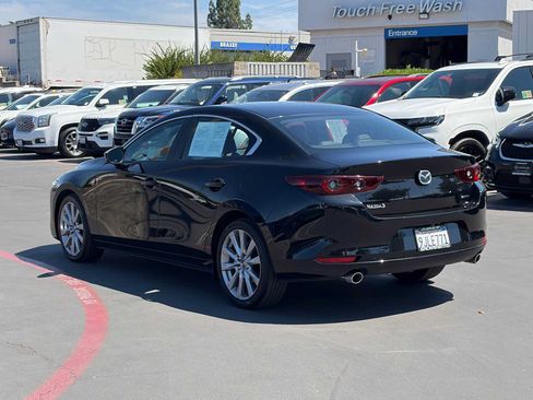Used 2023 MAZDA MAZDA3 s FWD image 2