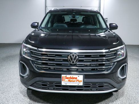 Used 2024 Volkswagen Atlas SEL AWD/4WD image 4