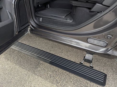 New 2026 RAM 2500 Limited AWD/4WD image 9