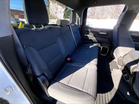 Used 2022 Chevrolet Silverado 1500 LT image 15