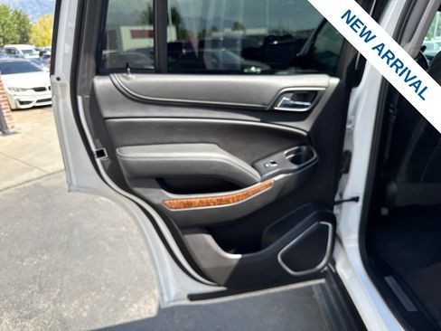 Used 2020 Chevrolet Tahoe Premier AWD/4WD image 15