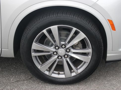 Used 2020 Cadillac XT6 Premium Luxury AWD/4WD image 39