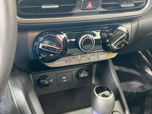 Used 2023 Hyundai Kona SE w/ Cargo Package image 15