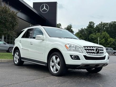 Used 2011 Mercedes-Benz ML 350 4MATIC image 1