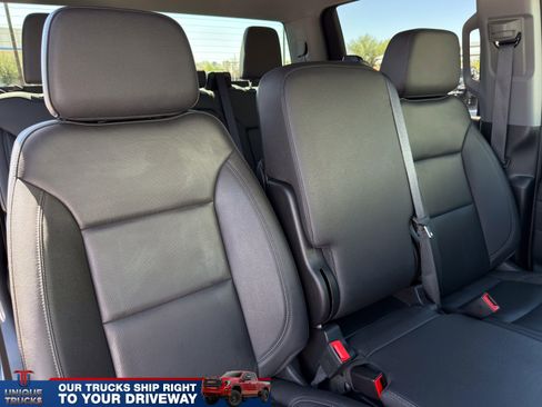 Used 2025 Chevrolet Silverado 3500 LTZ AWD/4WD image 28