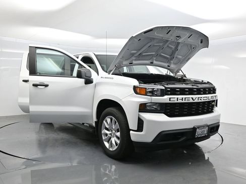 Used 2022 Chevrolet Silverado 1500 Custom image 38