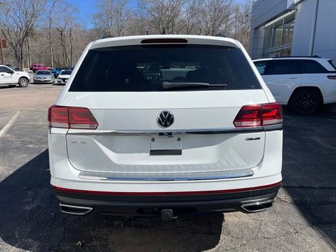 Certified 2023 Volkswagen Atlas SE w/ Panoramic Sunroof Package image 7