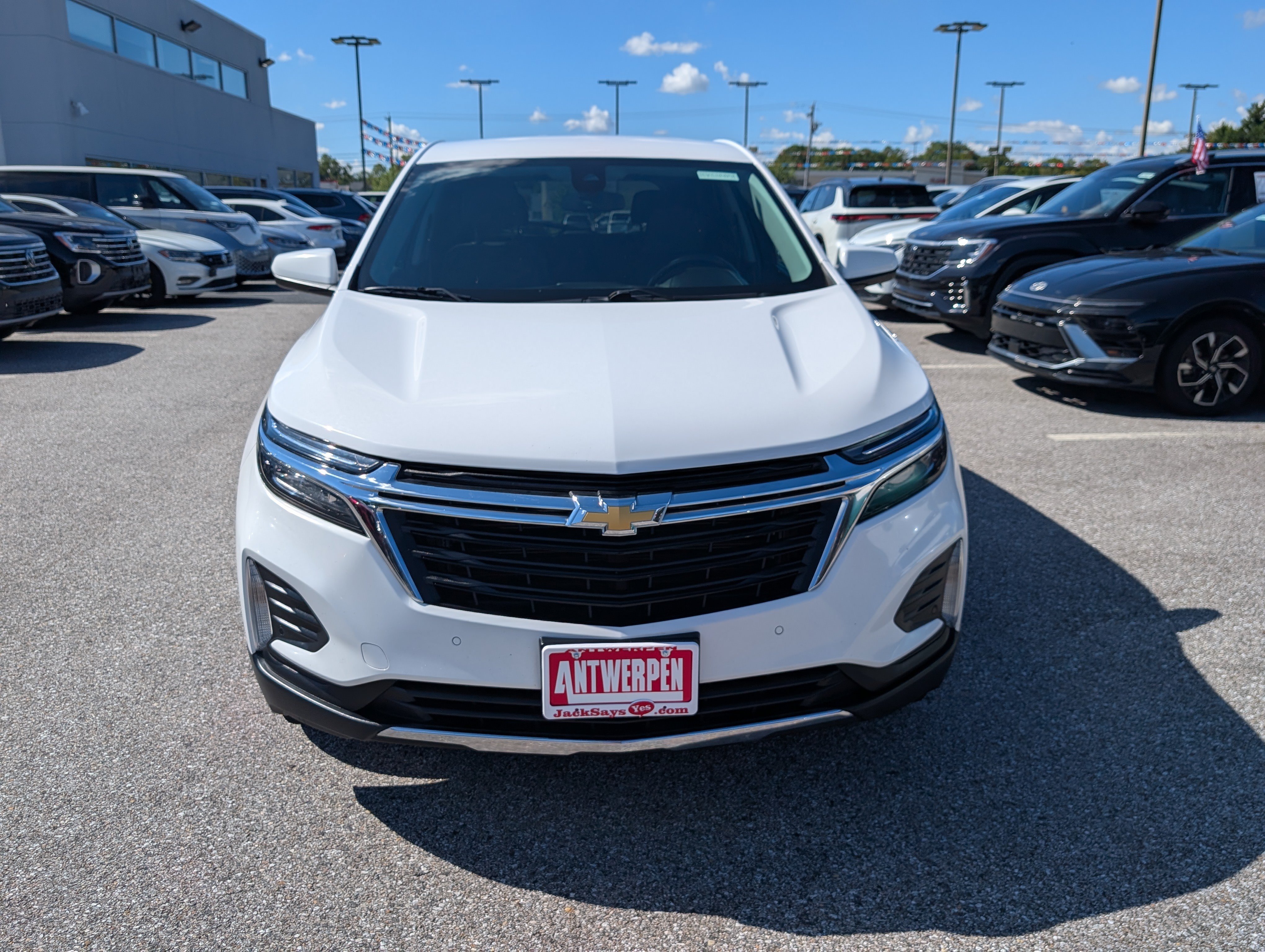 Used 2022 Chevrolet Equinox LT FWD image 8