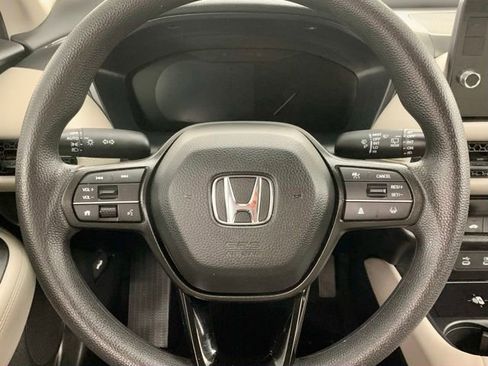 Certified 2026 Honda HR-V LX image 19