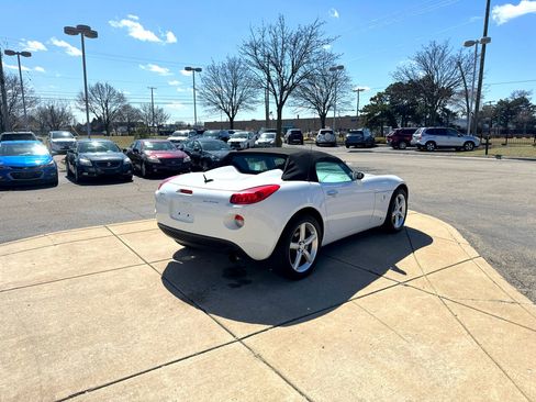 Used 2009 Pontiac Solstice Convertible w/ Premium Package image 5