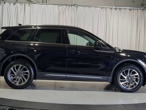 Used 2021 Lincoln Corsair FWD w/ Equipment Group 101A image 11
