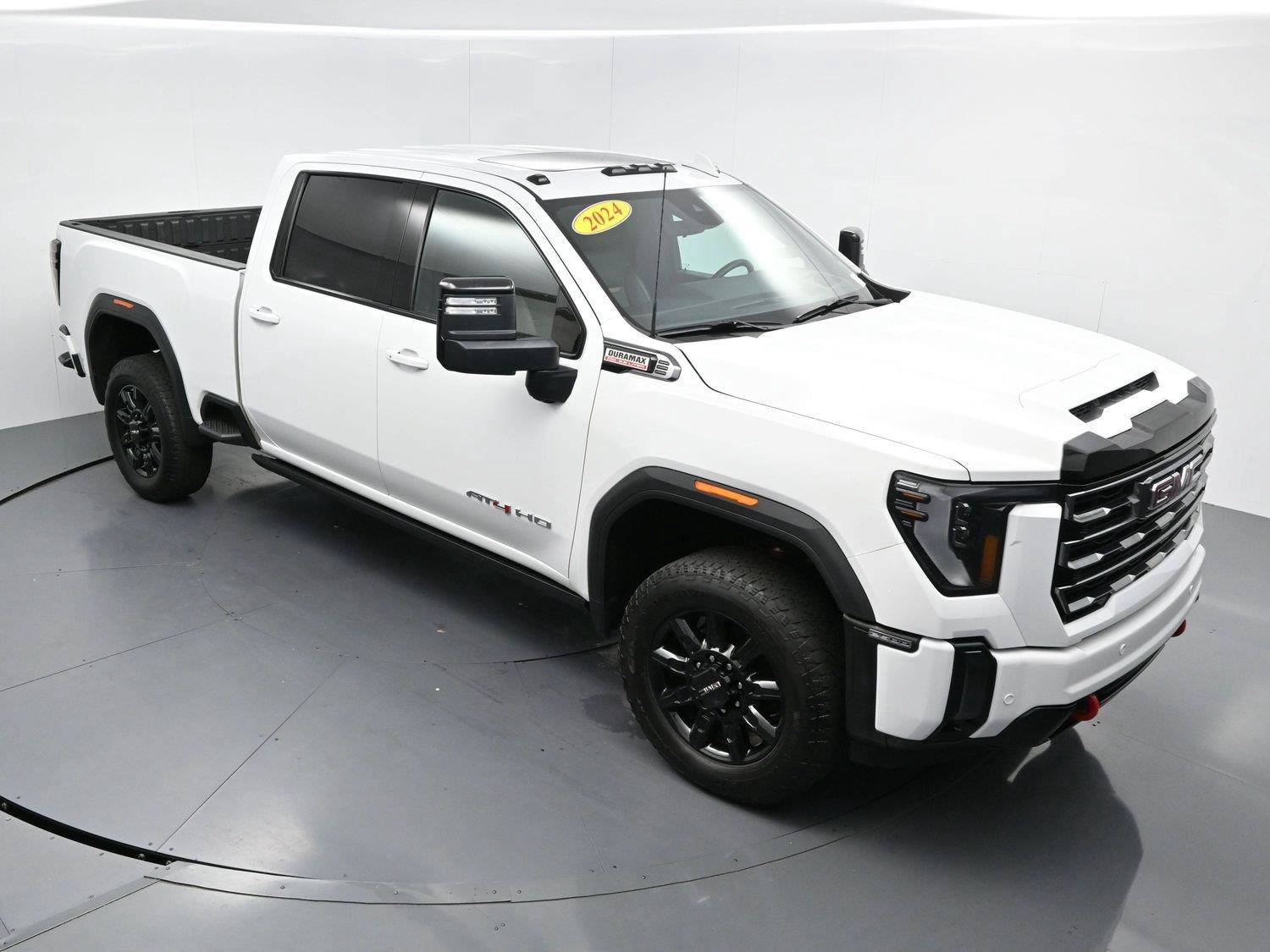 Used 2024 GMC Sierra 2500 AT4 w/ AT4 Premium Plus Package AWD/4WD image 43