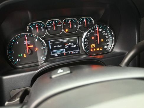 Used 2015 Chevrolet Silverado 1500 LT w/ Rally 2 Edition AWD/4WD image 13
