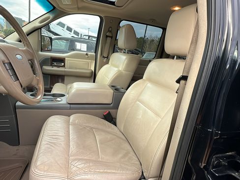 Used 2004 Ford F150 image 17