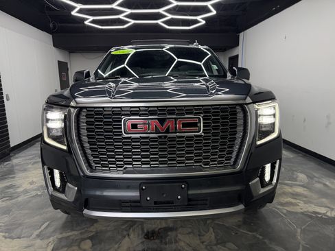 Used 2021 GMC Yukon Denali w/ Denali Ultimate Package image 8