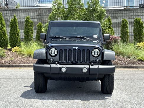 Used 2014 Jeep Wrangler Unlimited Sport AWD/4WD image 3