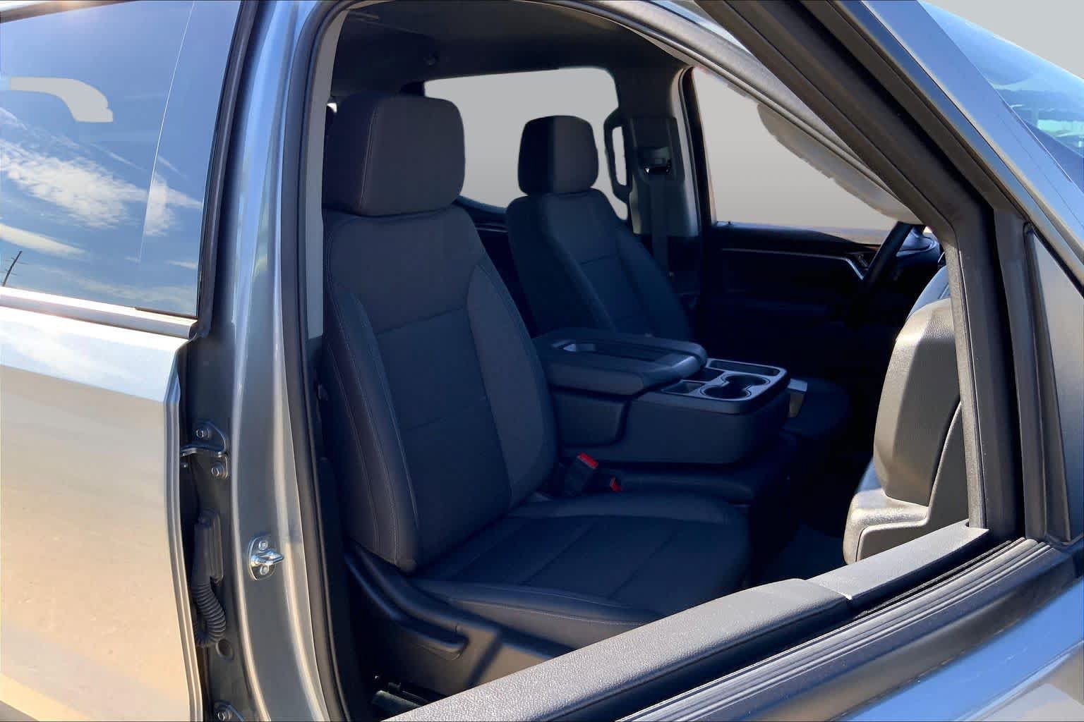 Certified 2025 GMC Sierra 1500 Elevation AWD/4WD image 9