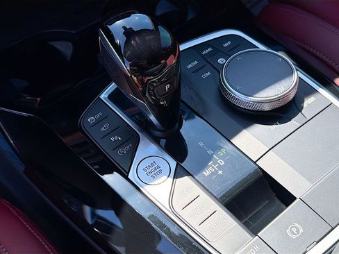 Certified 2024 BMW X3 sDrive30i w/ Convenience Package image 30