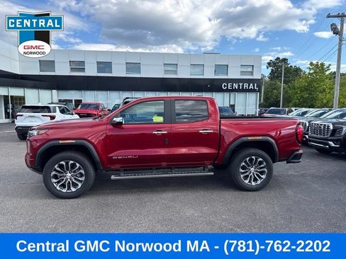 New 2026 GMC Canyon Denali AWD/4WD image 2
