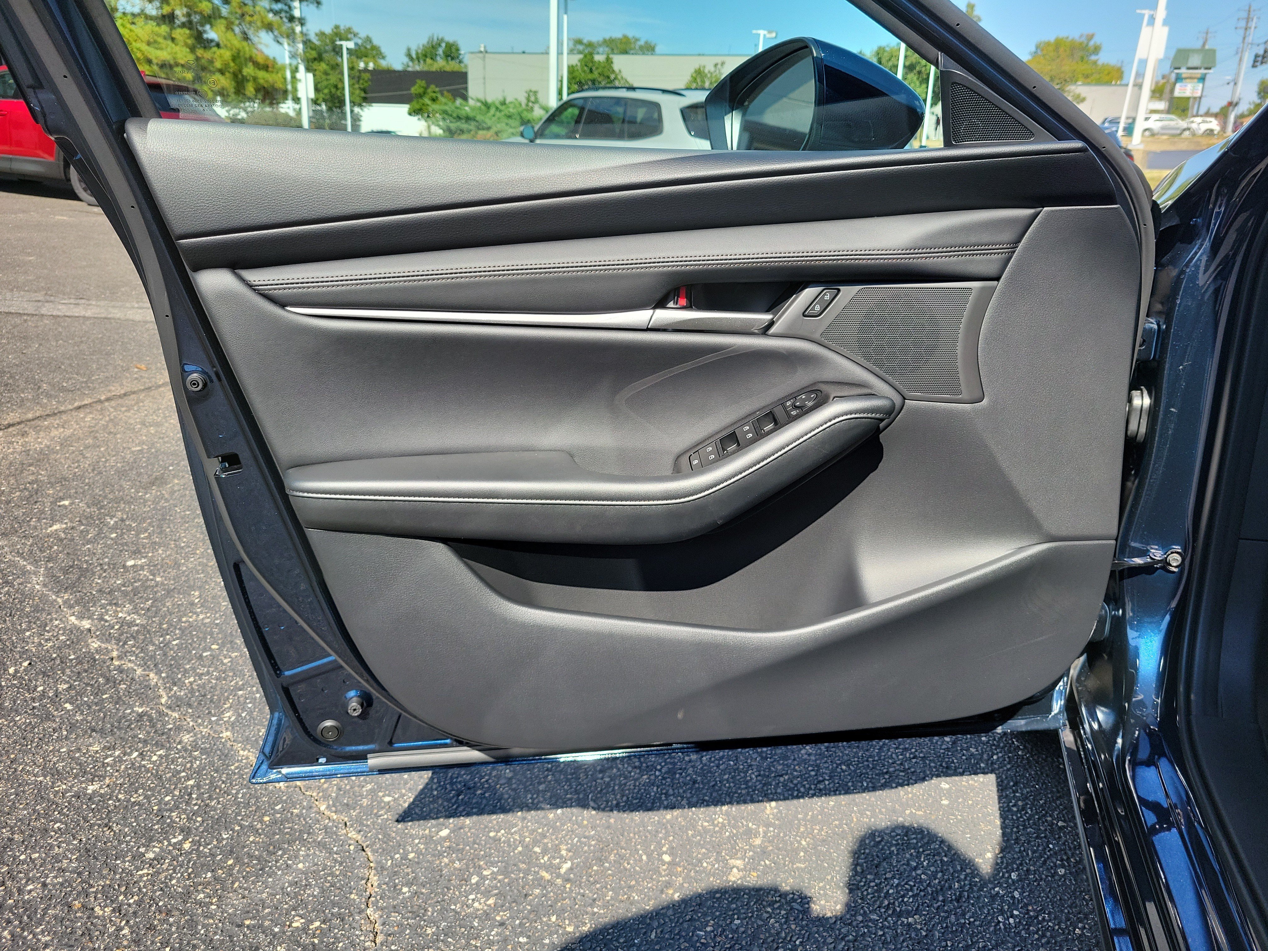 New 2026 MAZDA MAZDA3 s FWD image 21
