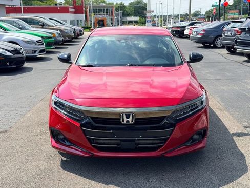 Used 2021 Honda Accord Sport image 2