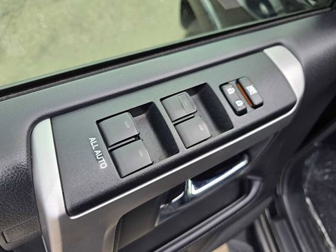 Used 2023 Toyota 4Runner SR5 image 24