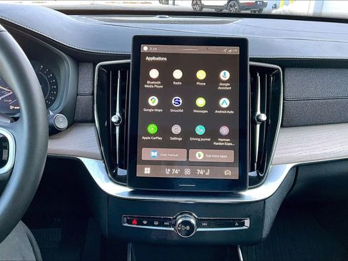 Certified 2026 Volvo XC90 B6 Plus w/ Protection Package Premier image 15