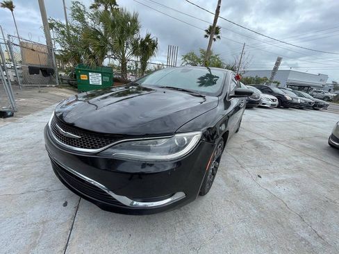 Used 2015 Chrysler 200 Limited w/ Convenience Group FWD image 16