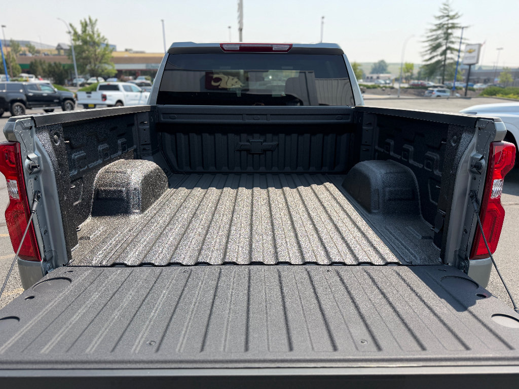 Used 2026 Chevrolet Silverado 1500 RST w/ RST Select Package AWD/4WD image 22