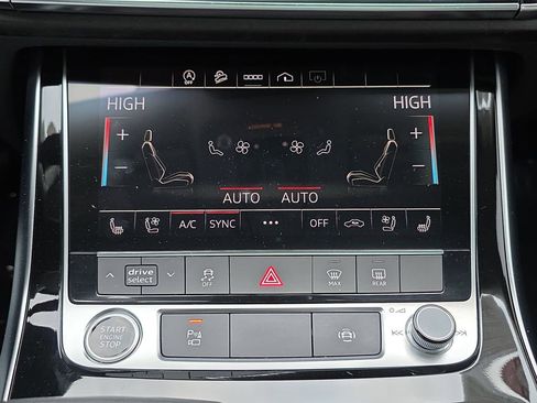 Used 2023 Audi Q8 Premium Plus w/ Premium Plus Package AWD/4WD image 27