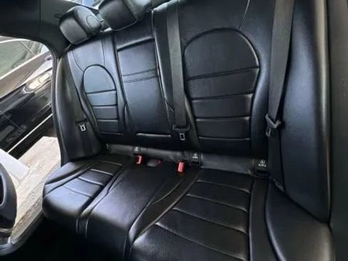 Used 2019 Mercedes-Benz C 300 4MATIC Sedan image 19