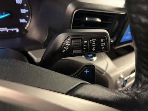 Certified 2021 Ford Explorer XLT w/ Equipment Group 202A image 21