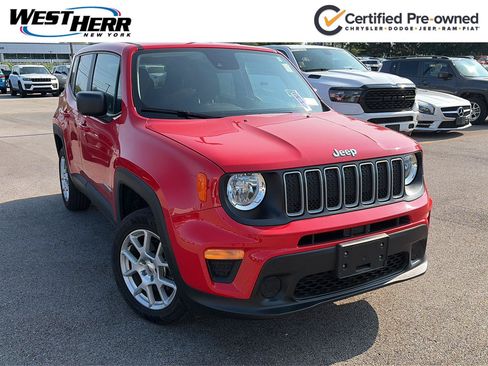 Used 2023 Jeep Renegade Latitude AWD/4WD image 1