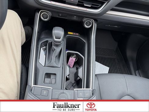 Certified 2025 Toyota Grand Highlander AWD Hybrid image 32