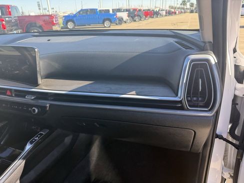 Used 2024 Kia Sorento SX image 43