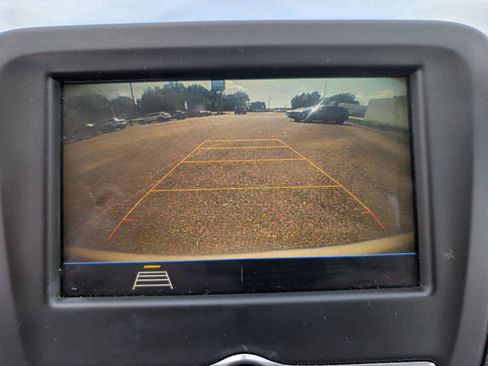 Used 2019 Chevrolet Equinox LT FWD image 14