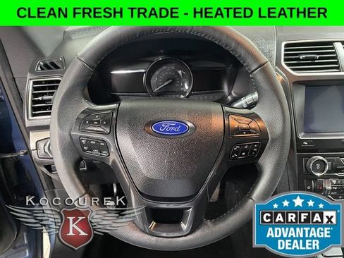 Used 2018 Ford Explorer XLT w/ Equipment Group 202A AWD/4WD image 14