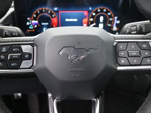 Used 2025 Ford Mustang Premium image 26