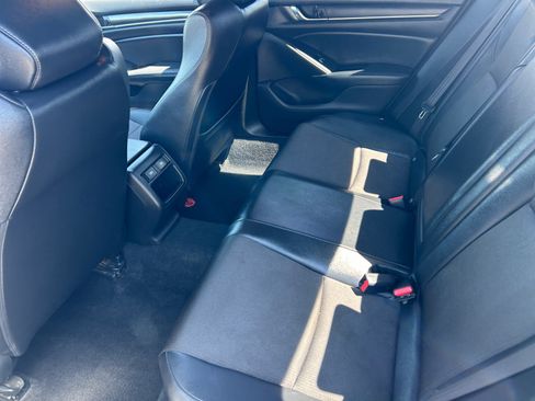 Used 2022 Honda Accord Sport image 17