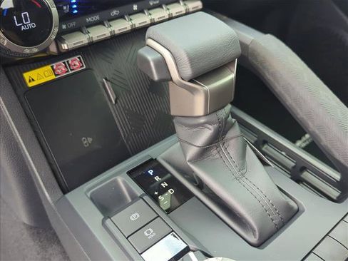 New 2026 Toyota Tacoma Limited AWD/4WD image 21
